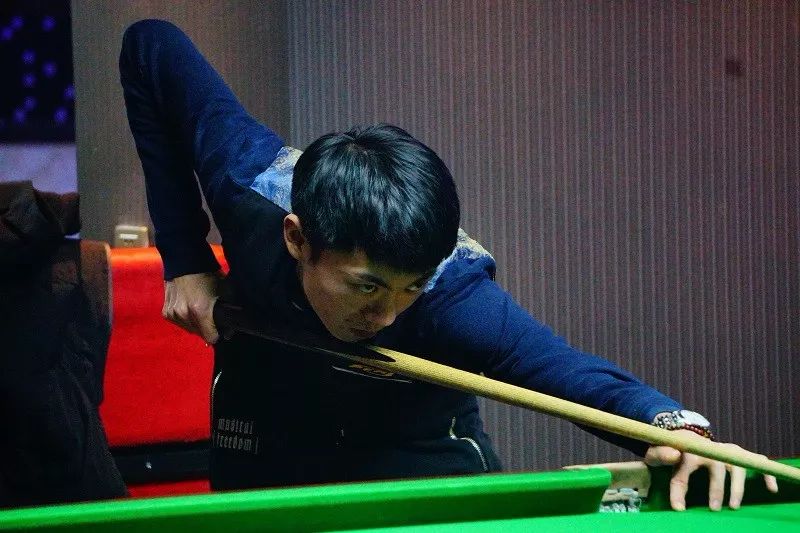 跑卫位置又 跑卫位置又