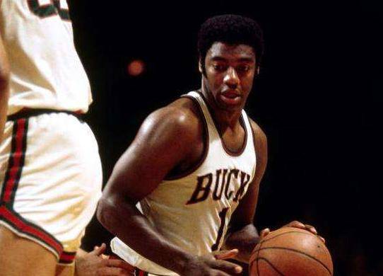 赛为年轻球 赛为年轻球